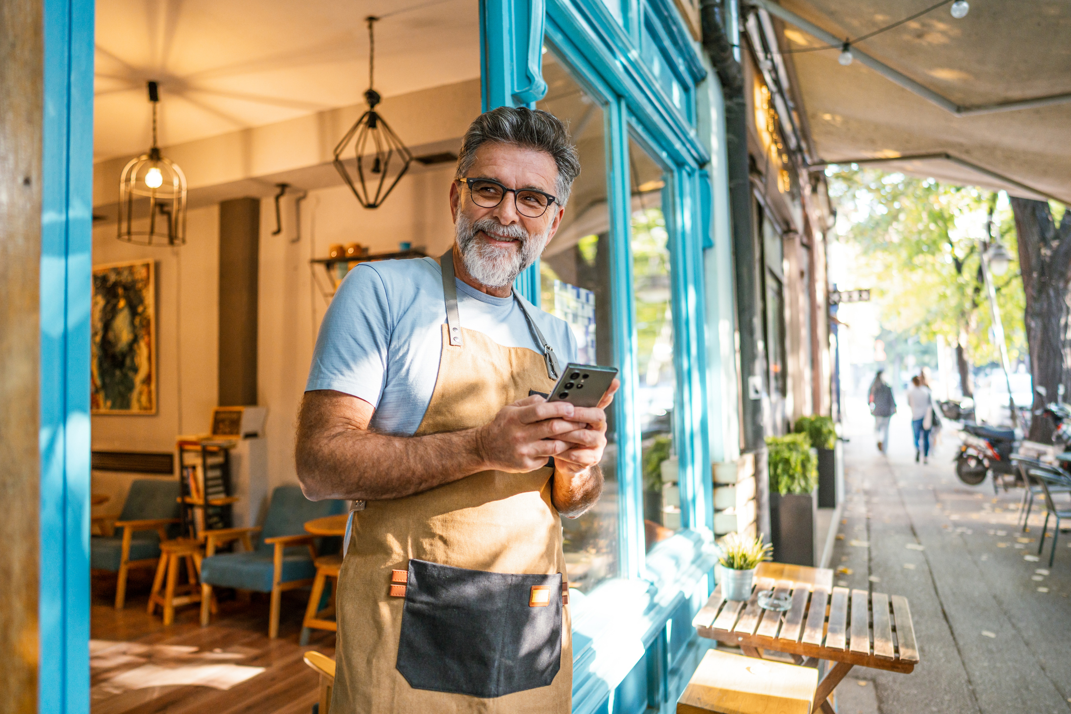 Social media optimisation (SMO) explained: How to use it for your small business. Social media optimisation (SMO) explained: How to use it for your small business.